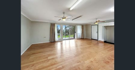 GRANNY FLAT WITH AMAZING VIEWS - Photo 2