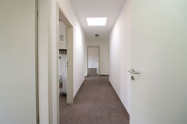 Appartement, twee slaapkamers, autostaanplaats in centrum - Photo 1