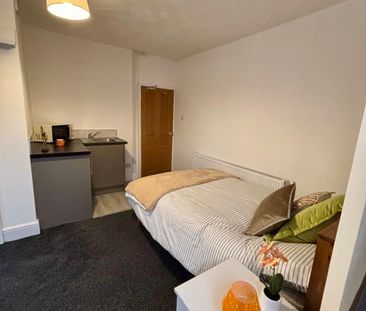 Room 2 – Cambridge Street, LE3 0JR - Photo 2