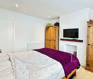 1 bedroom bungalow to rent Riverside Road, Luton, Bedfordshire, LU3 - Photo 5