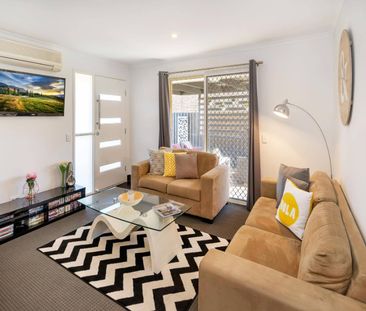 2 / 49 Galloway Drive, Ashmore - Photo 2