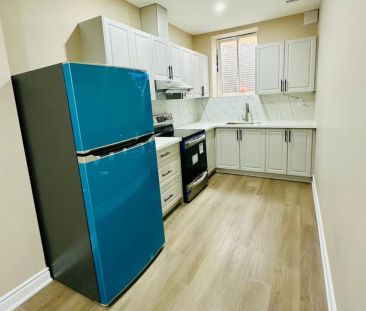 3 ELVERTON CRESCENT - Photo 4