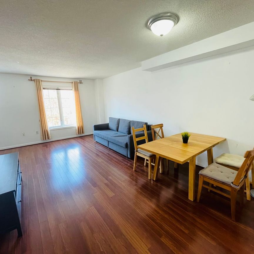 For Lease - 4991 Rathkeale Road Unit# 27, Mississauga, Ontario - Photo 1