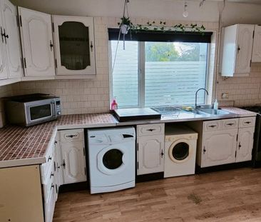 College Street, Nottingham, NG10 - Photo 3