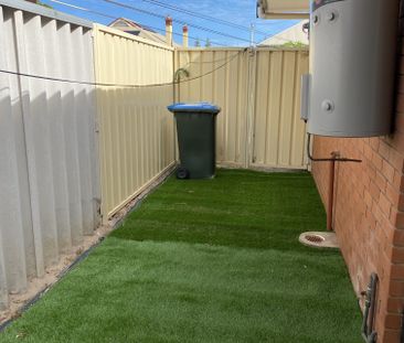 Central Unit! Fully Furnished - Break Lease - Photo 5