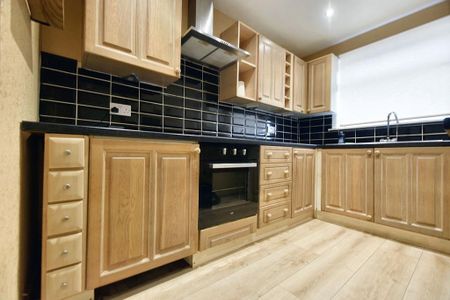 2 bedroom terraced house to rent - Photo 3