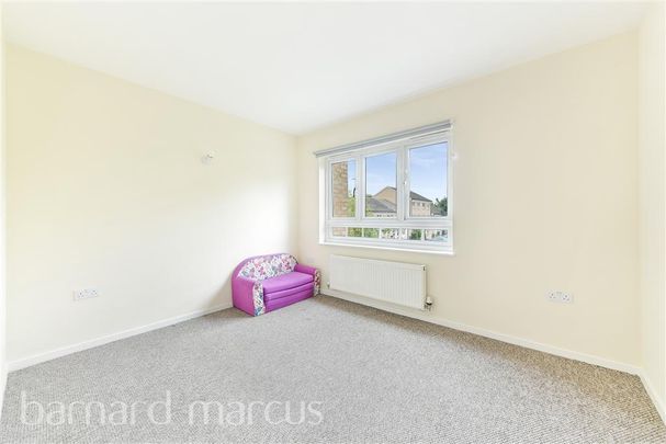 Elvedon Road - Photo 1