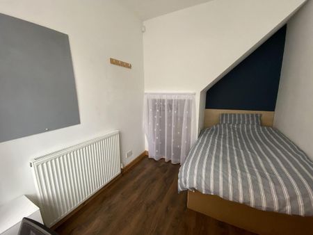 5 bedroom house to rent - Photo 4