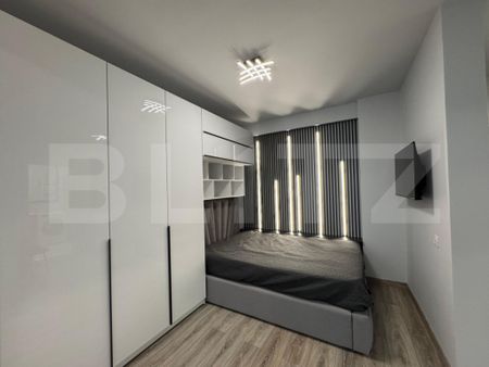 Garsoniera de inchiriat, 46mp, zona Consul - Fotografie 2