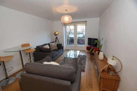 2 Bedroom Apartment, Chester - Photo 2