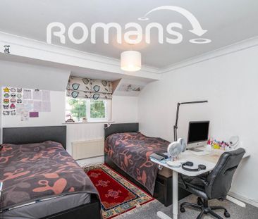 4 bedroom detached house to rent - Photo 3