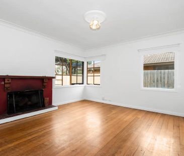 “Perfectly Positioned.” - Photo 3