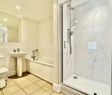 5 bedroom detached house to rent - Photo 6