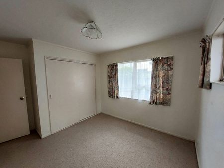 WOODRIDGE GREAT LOCATION - Photo 4