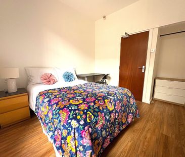 7 Bed Terraced House, Kenmare Road, L15 - Photo 6