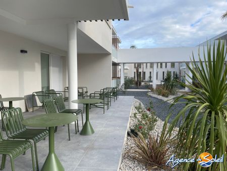 Location Appartement 3 pièces 56m² VILLENEUVE DE LA RAHO 66180 - Photo 2