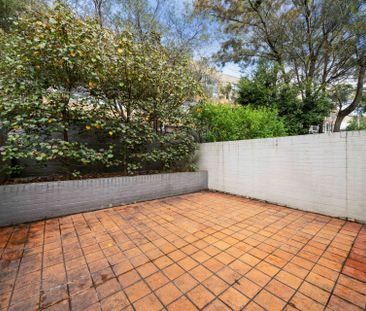 A Semi-Sized Parkside Apartment in Paddington Gardens - Photo 6