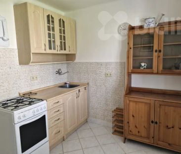 Byt 1+1 v klidné lokalitě nedaleko centra Pardubic, 35 m - Fotografie 3