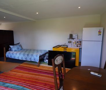 Willagee - Photo 1