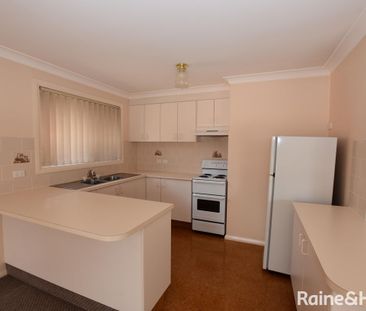 2/86 Nile Street, Orange, NSW 2800 - Photo 3