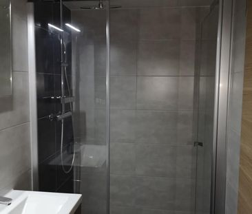 Magnifique duplex de standing avec vue imprenable sur le lac de Morat - Photo 6