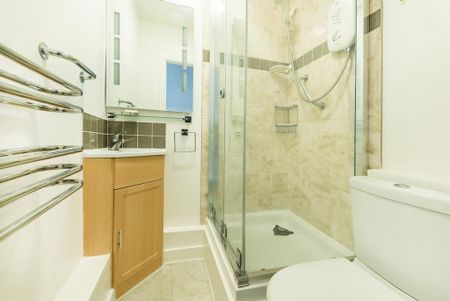 1 bedroom apartment to rent - Photo 2