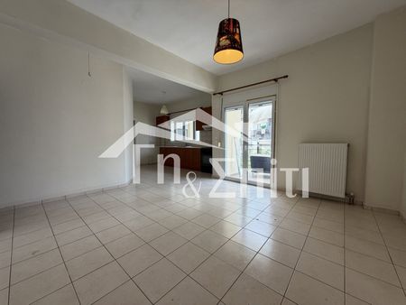Διαμέρισμα προς ενοικίαση 350 € - Photo 2