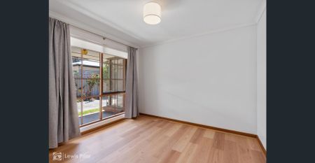 Neat & Convenient Coastal Living! - Photo 3