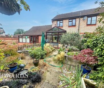 3 bedroom semi-detached house to rent - Photo 6