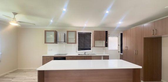 Spacious Family Home in a Convenient Location - Photo 2