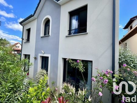 Maison 4 pièces de 105 m² à Sartrouville (78500) - Photo 3