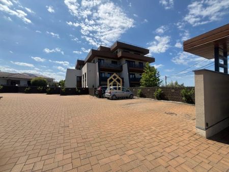 PENTHOUSE DE ÎNCHIRIAT – 100 MP + TERASĂ 60 MP BLOC NOU - Photo 3