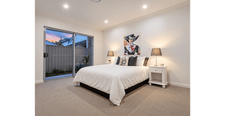 Lovely Modern Family Home in Highly Desirable Central Location - Photo 4
