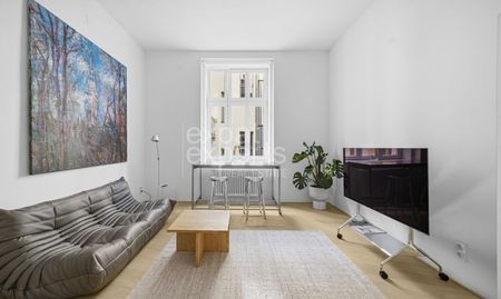 Exkluzívny nádherný 3i byt 64m2, historická budova, tichá ulica v centre - Photo 2