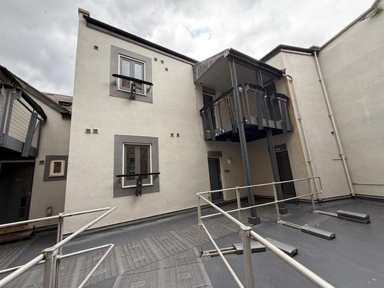 1 bedroom flat to rent - Photo 1