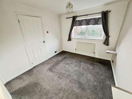 Willowdene Close, Bromley Cross, Bolton, BL7 - Photo 2