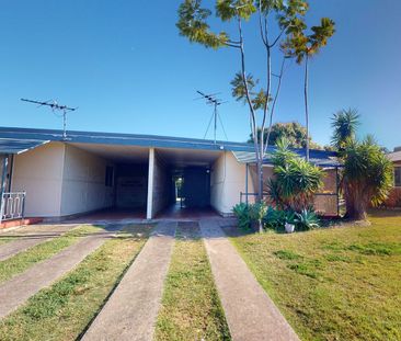 Low-Maintenance Living Near School & Shopping - Photo 2