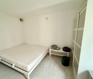 Appartement à louer 2 pièces • Sanary-sur-Mer - Photo 3