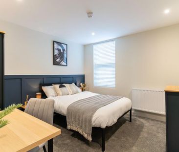1 bedroom in a house share to rent - Photo 3