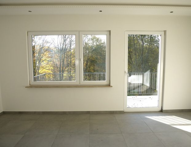 Erstbezug nach Kernsanierung - Foto 1