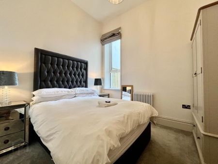 2 Portland House, 13 Wellington Park, Belfast, BT9 6DJ - Photo 3