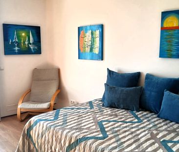 Furnished and equipped T0 flat next to Wisteria! - Photo 3