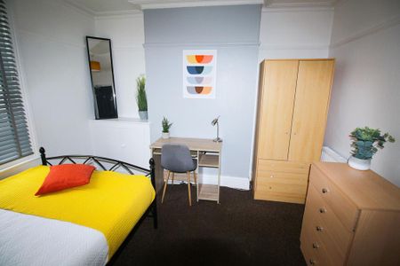 1 bedroom in a house share to rent - Photo 5