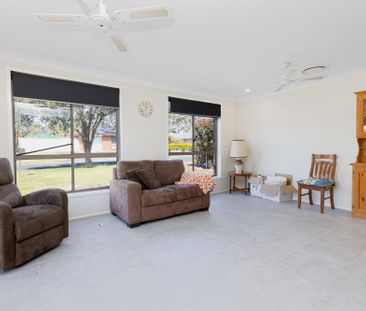 9 Bottlebrush Close, Metford NSW 2323 - House For Rent | Domain - Photo 4