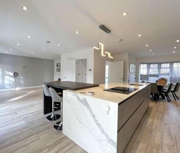 Pyrford, Woking, Surrey, GU22 - Photo 2