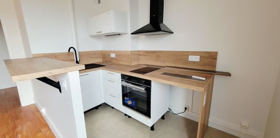 Location Appartement 1 pièce 27m² - Photo 2