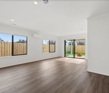 Stunning New 4 Bedroom Family Home! - Photo 6