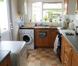 3 bedroom semi-detached house to rent - Photo 4