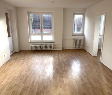Erste gemeinsame Wohnung! Anmietung nur mit WBS möglich! - Foto 1