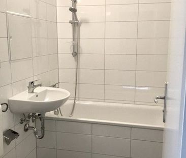 2-Zimmer-Wohnung mit tollen Blick sucht handwerklich Begabte! - Foto 5